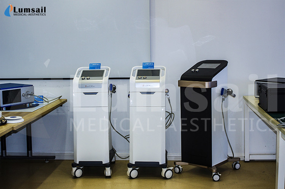 Máquina de terapia de ondas de choque radiales médicas Máquina de tratamiento de choque para alivio del dolor ESWT
