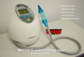 Máquina de c4q conmutado del retiro del tatuaje del laser del ND YAG, máquina del cuidado de piel sin dolor