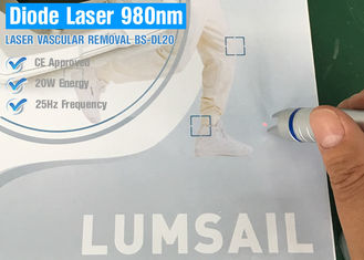 La máquina portátil del laser del diodo el de alta frecuencia 980nm para la piel marca retiro con etiqueta